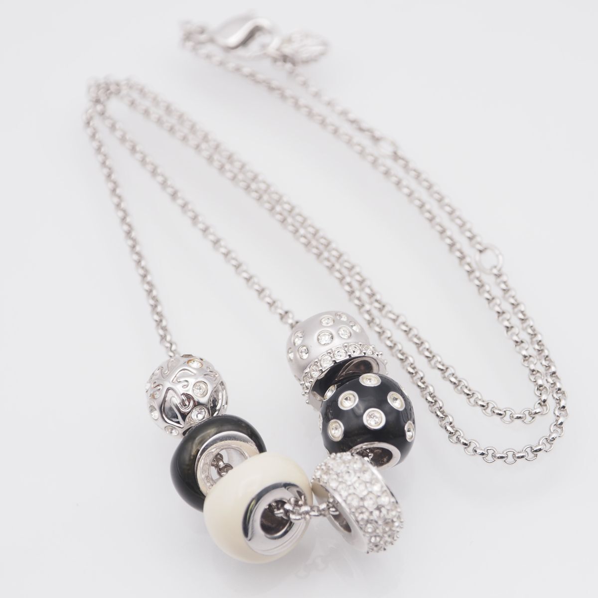 L099 スワロフスキー SWAROVSKI ネックレス ビーチャームド ミックス