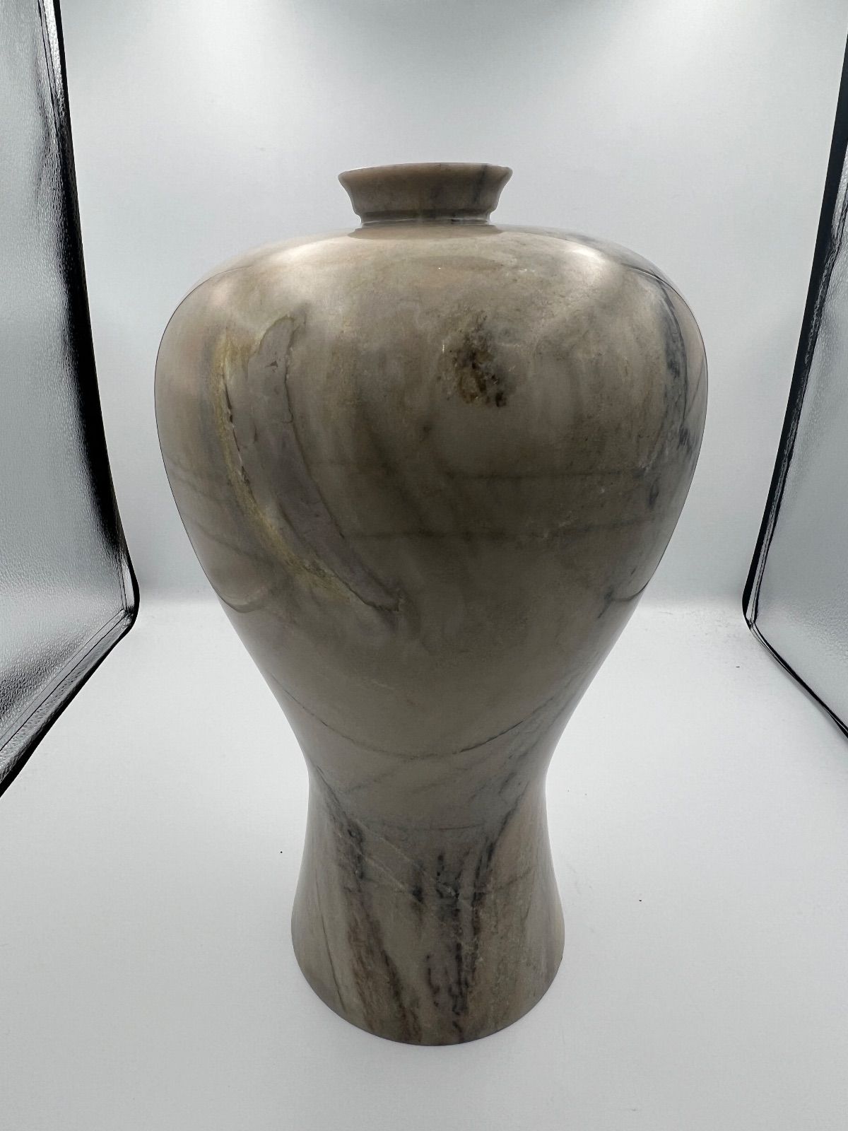 ◾️高麗大理石壺 石製 花瓶 フラワーベース 天然石 インテリア - メルカリ