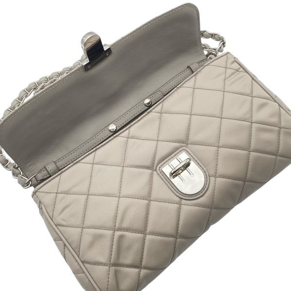 PRADA プラダ　テスート ビジュー チェーンショルダー クラッチバッグ美品 美品 プラダ PRADA チェーンショルダーバッグ クラッチバッグ 2WAY