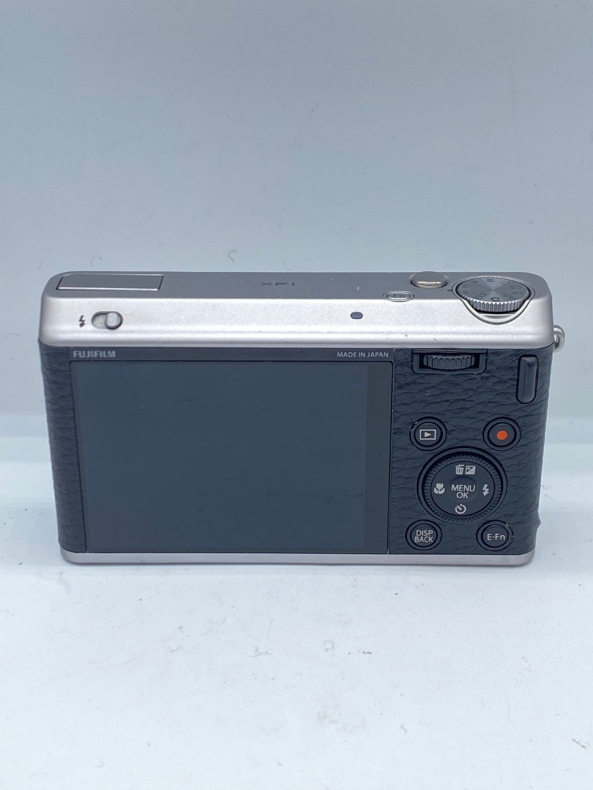 返品保証・動作確認済】FUJIFILM XF1 - メルカリ