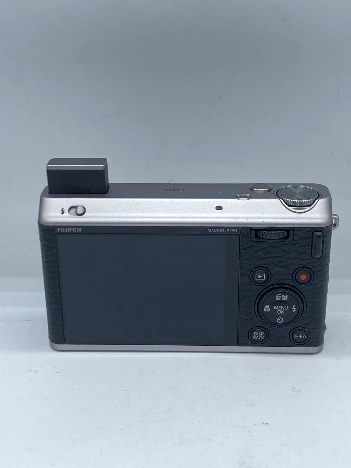 返品保証・動作確認済】FUJIFILM XF1 - メルカリ