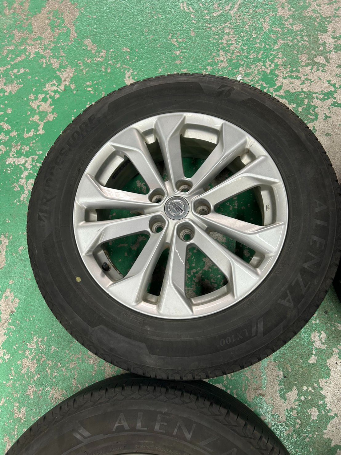 17インチ ニッサン純正 エクストレイル 7J+45 114.3 中古スチール 