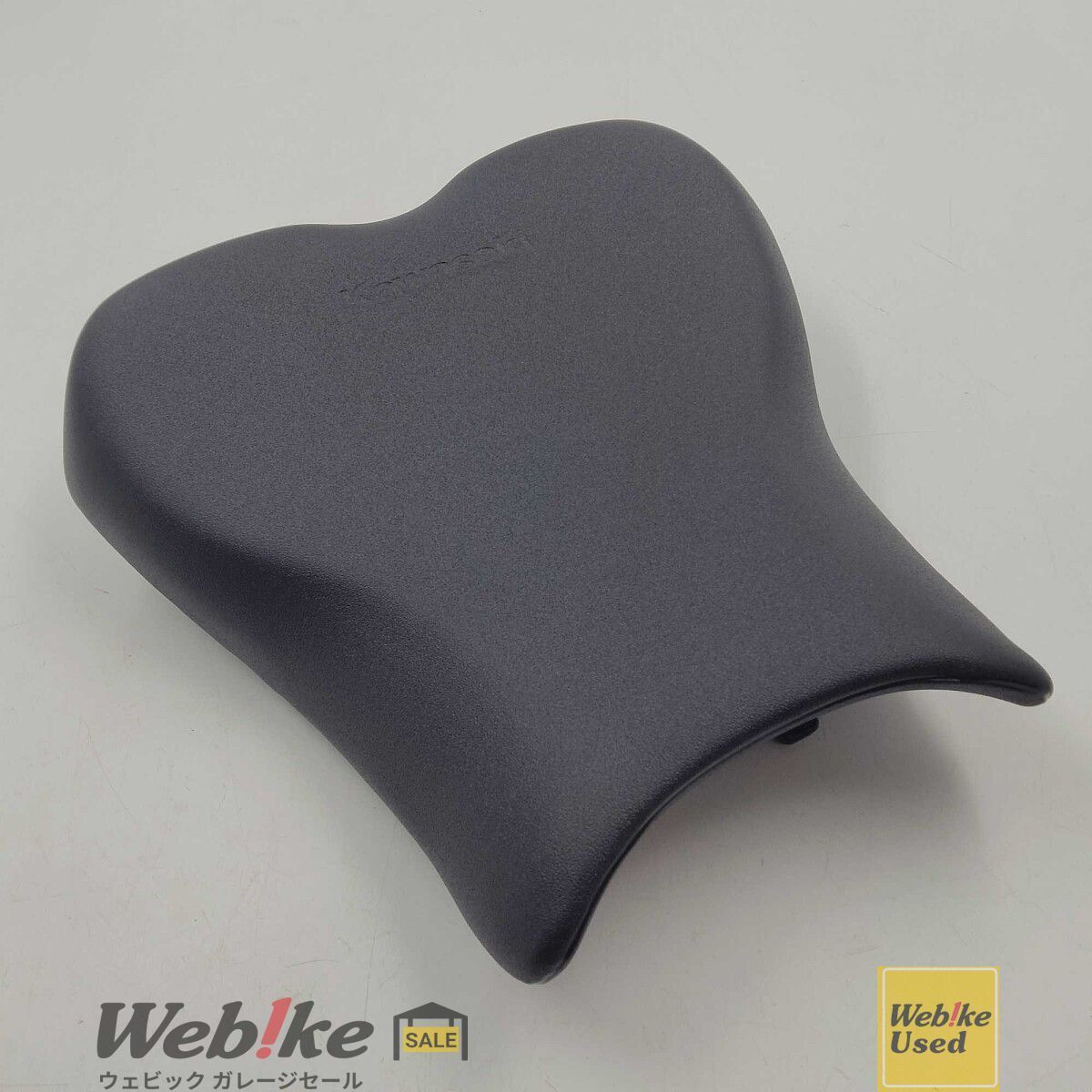 専用ページです。 カワサキ純正中古パーツ ZX-25R スポーツシート 99994-1404 RXBI20763