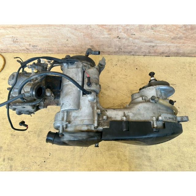 ZD 31028]@ヤマハ YAMAHA マジェスティ125 5CA-154 エンジン本体 5CA