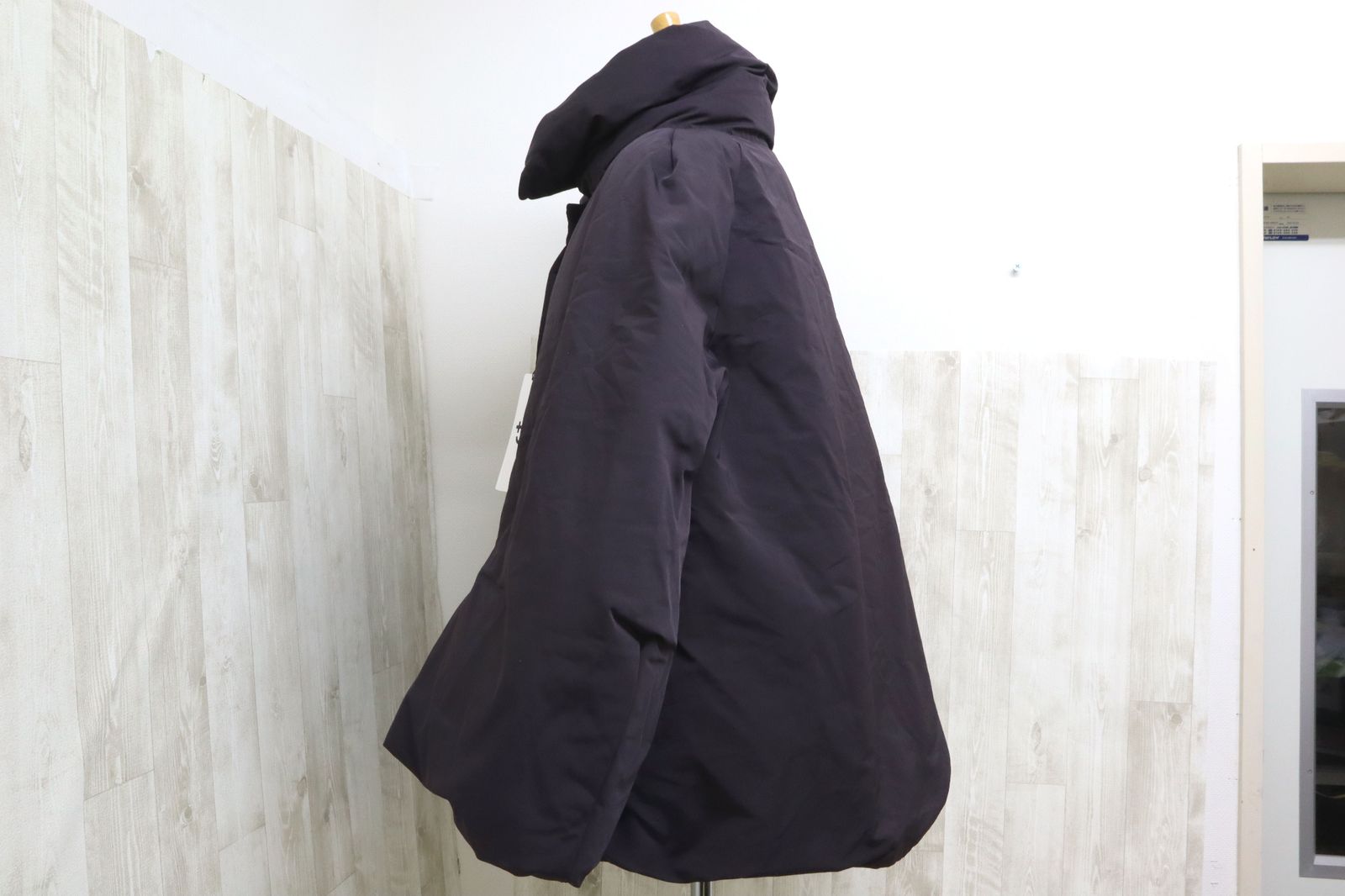 UNIQLO ＋J ユニクロ プラスジェー ハイブリッドダウンジャケット (XL 