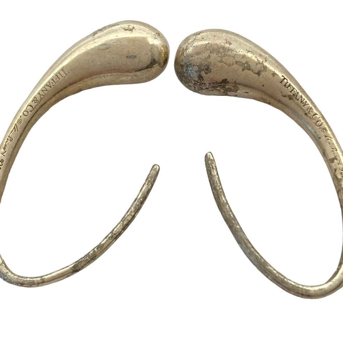 TIFFANY&Co.(ティファニー) ピアス ティアドロップ シルバー - メルカリ