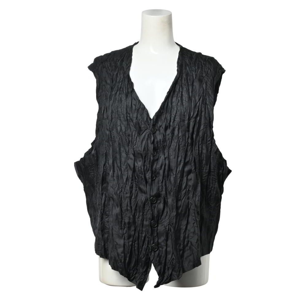 ISSEY MIYAKE プリーツ ジレ ベスト - メルカリ