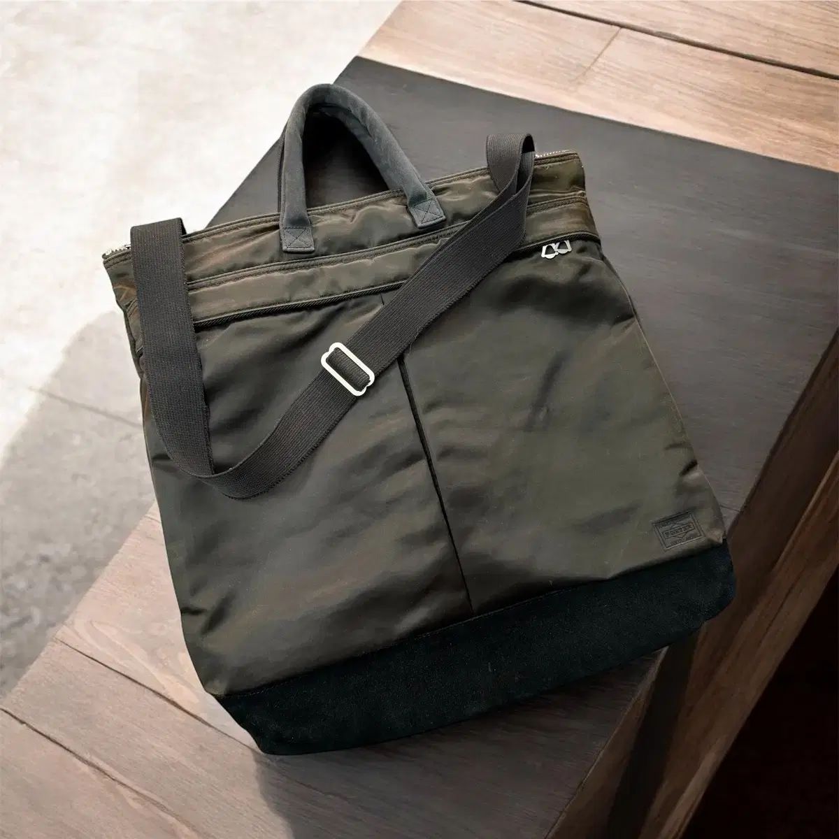 吉田ポーター スウェード ブレンディング ヘルメット クロスバック