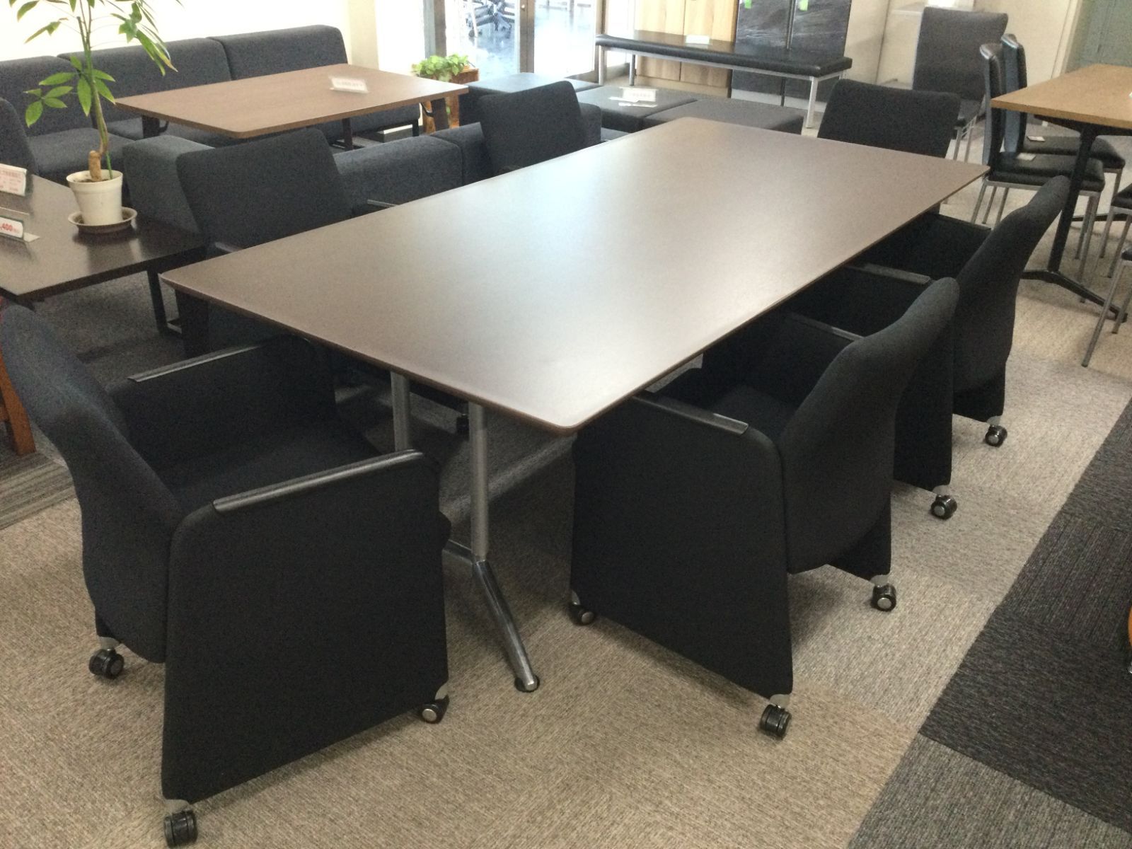 引取 品 ミーティングテーブルとチェア６脚セット 内田洋行 オカムラ ＃1437