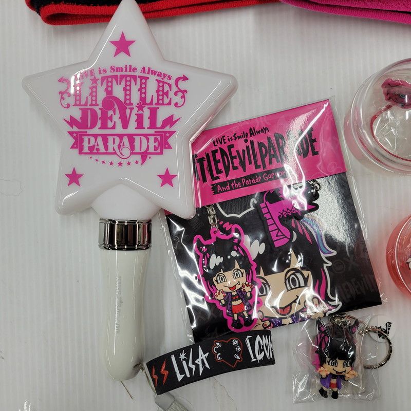 現状渡し品】 Lisa グッズ まとめ ペンライト キーホルダー 【087