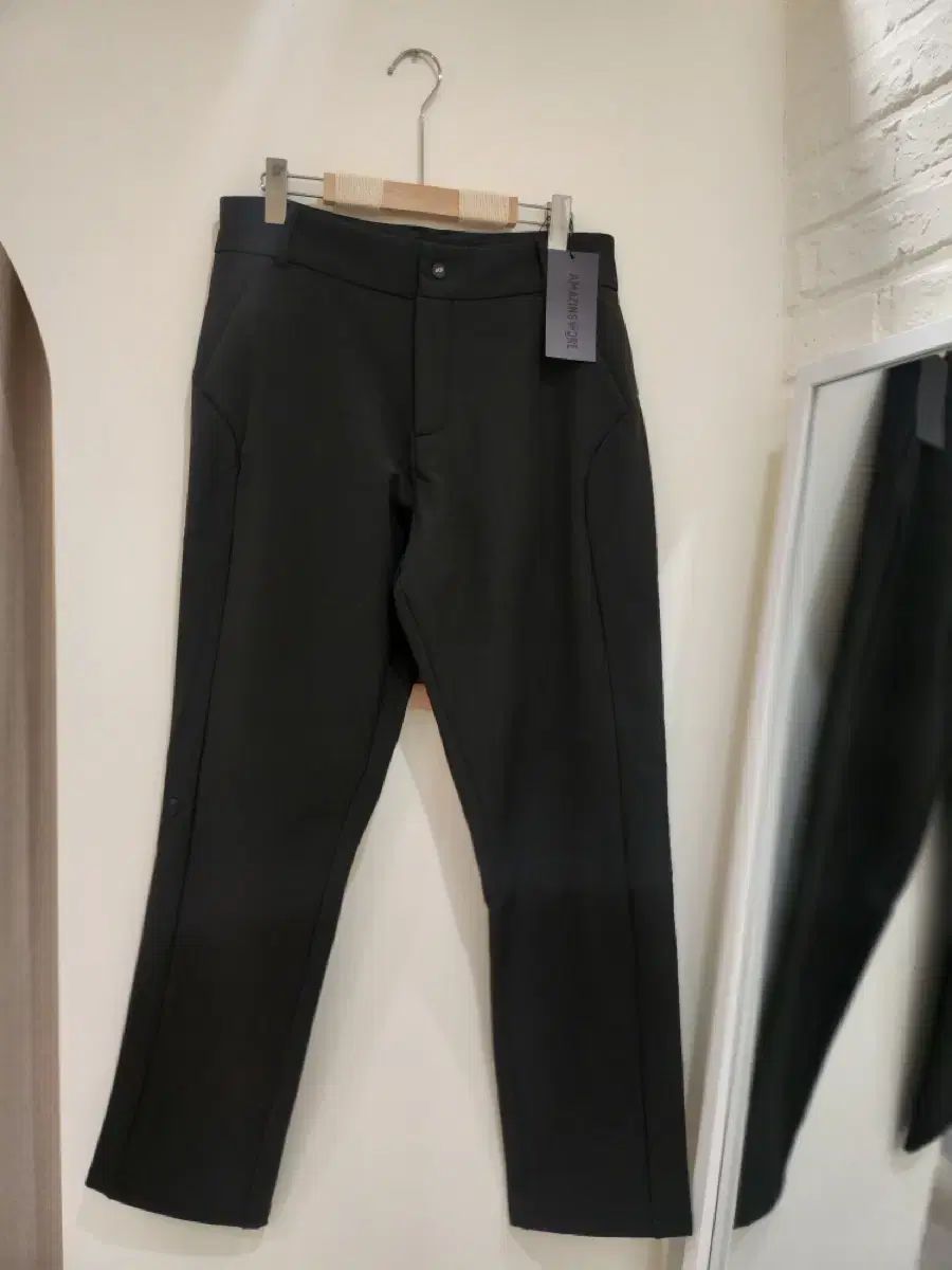 AMAZINGCRE ブラック 起毛パンツ