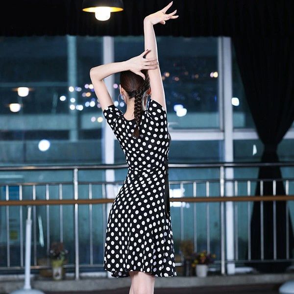 社交ダンス ドレス エレガント ワンピース 舞台 演出 ショーダンス