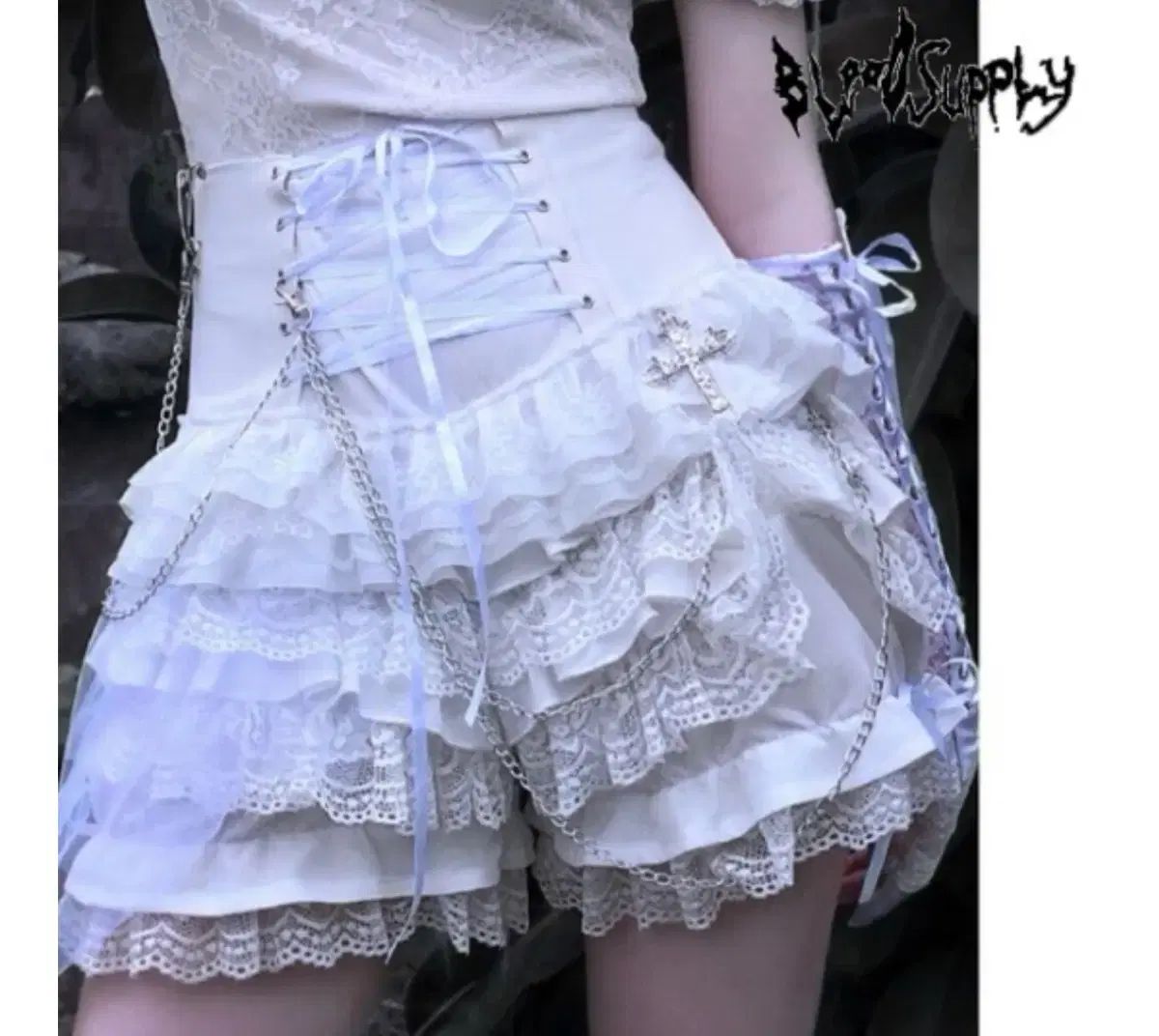 BLOOD SUPPLY Goddessスカート