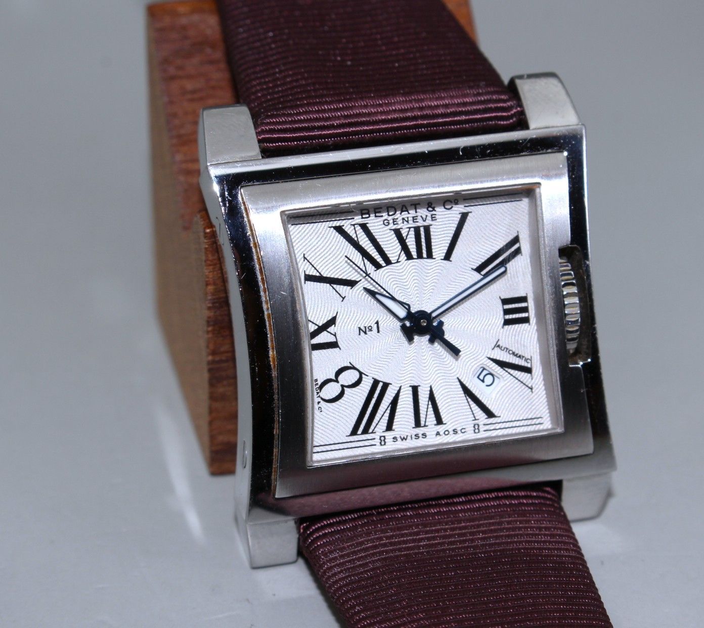 □A BEDAT & Co. GENEVE 114 腕時計 ホワイト系 箱付き 現状品