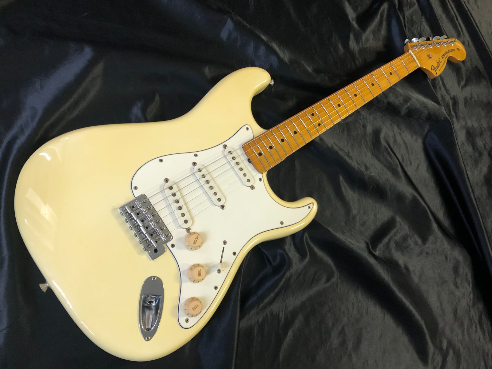 Fender Japan | ST 68-85 TX 1995年