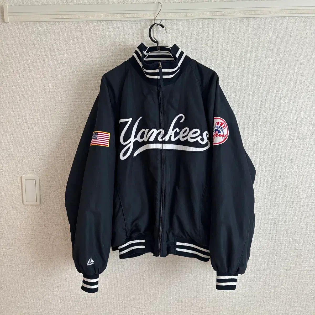 マジェスティック ニューヨークヤンキース ジャケット