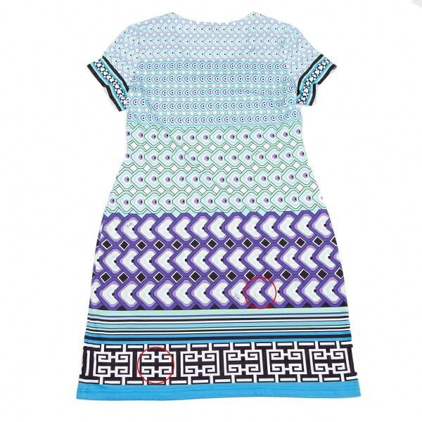 美品◇エミリオプッチ　ワンピース EMILIO PUCCI 幾何学模様 エミリオプッチEMILIO PUCCI 幾何学プリントスクエアネック半袖