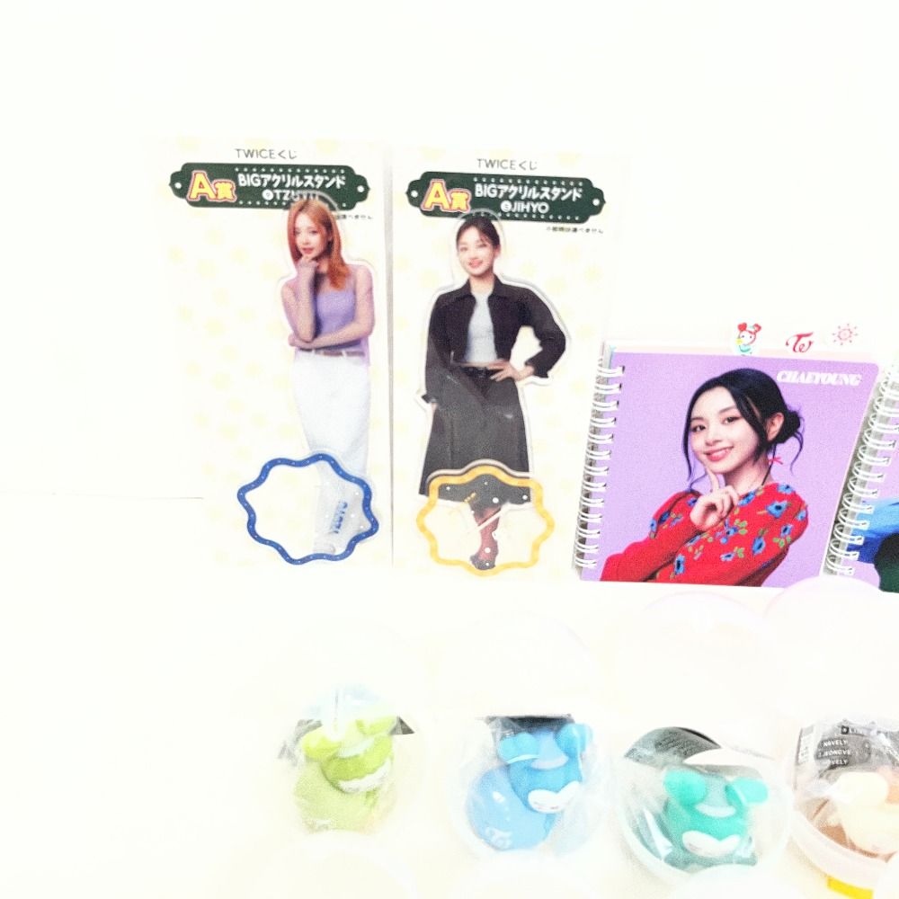 06w19745 TWICEグッズまとめ その他TOY 【中古品】 - メルカリ