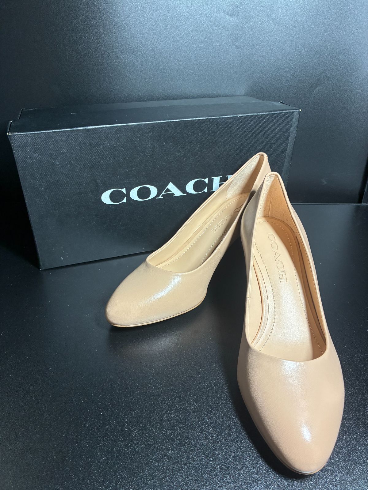 コーチ パンプス