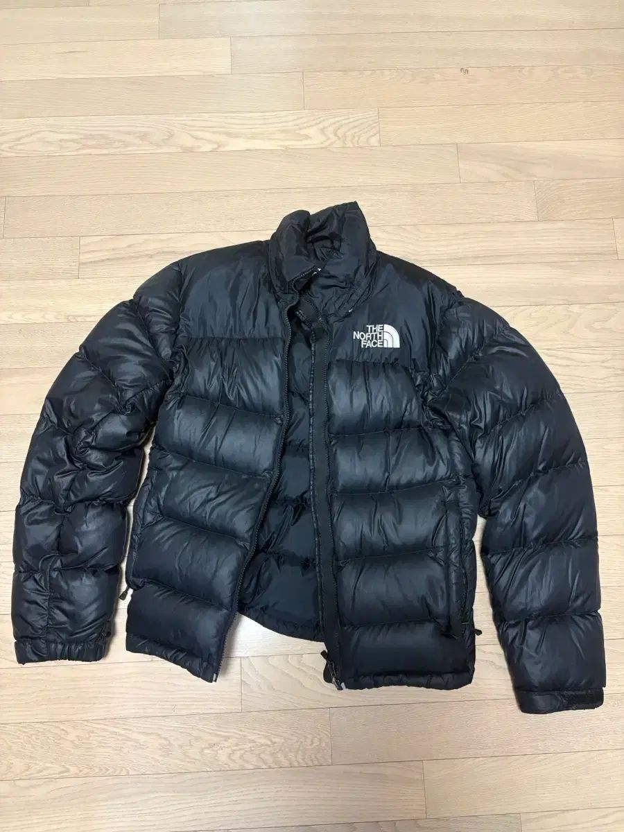 THE NORTH FACE ザノースフェイス Nuptse(ヌプシ) 700 XS