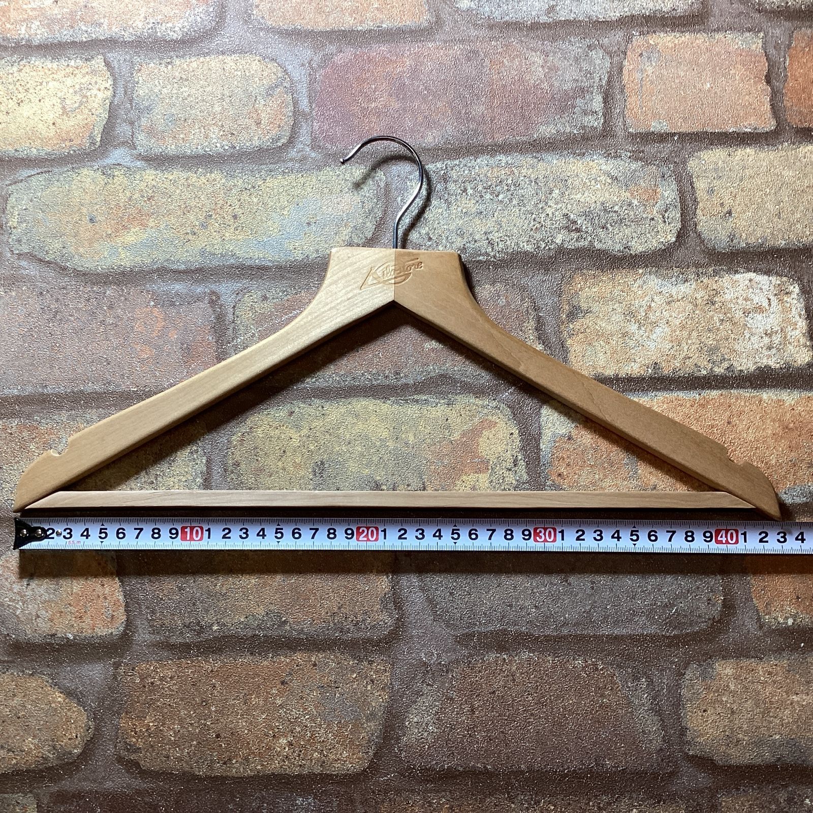 ☆20本セット(数本オマケ付き) ☆木製ハンガー 約幅43cm×高さ24cm