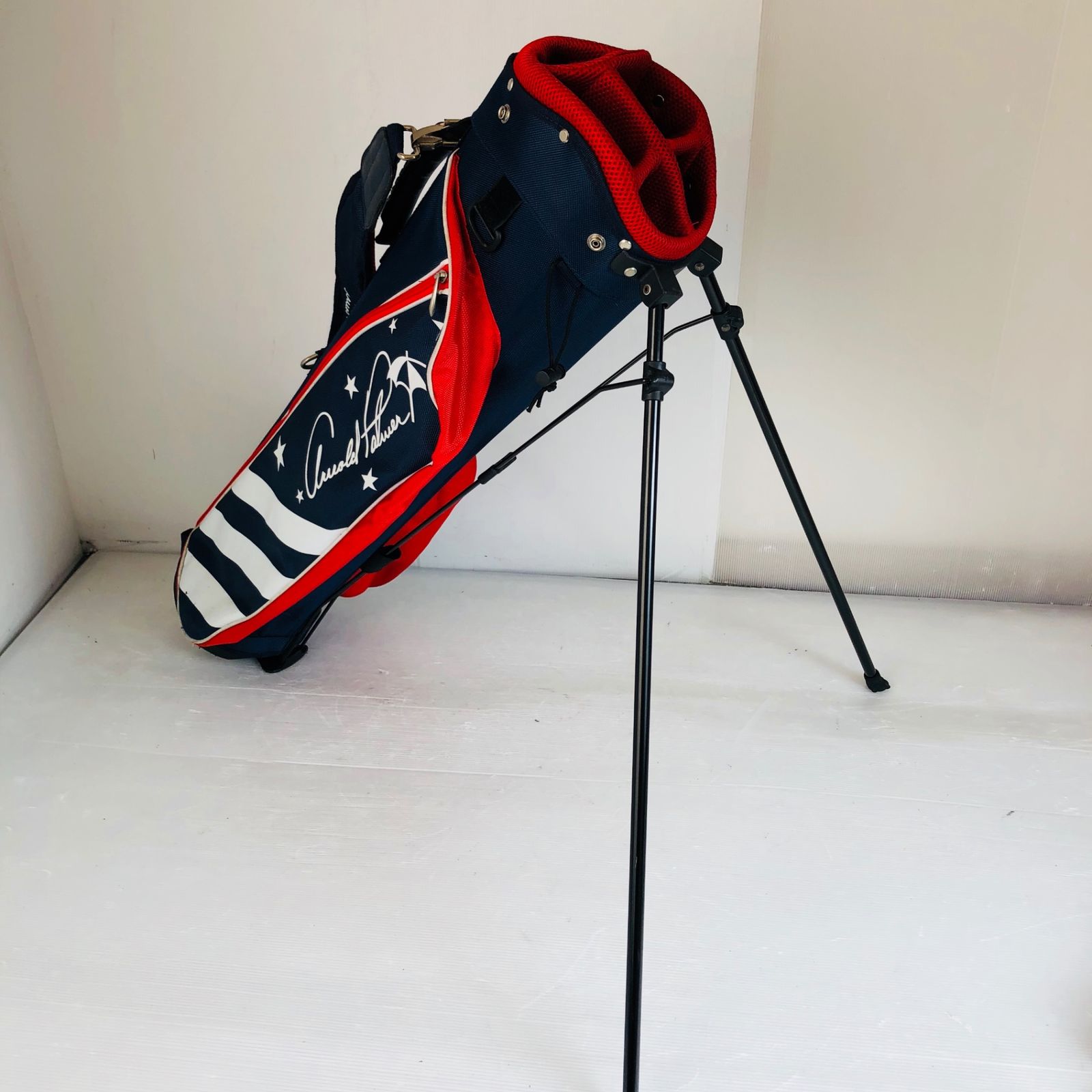 【美品✨️】Callaway ゴルフバッグ ネイビー レッド 星柄 美品✨️】Callaway ゴルフバッグ ネイビー レッド 星柄