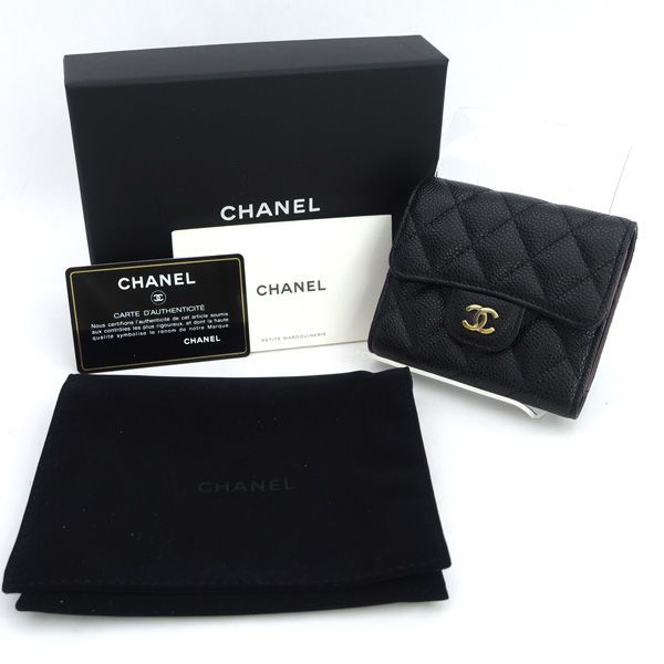 CHANEL / シャネル ◇ココマーク キャビアスキン 三つ折り財布