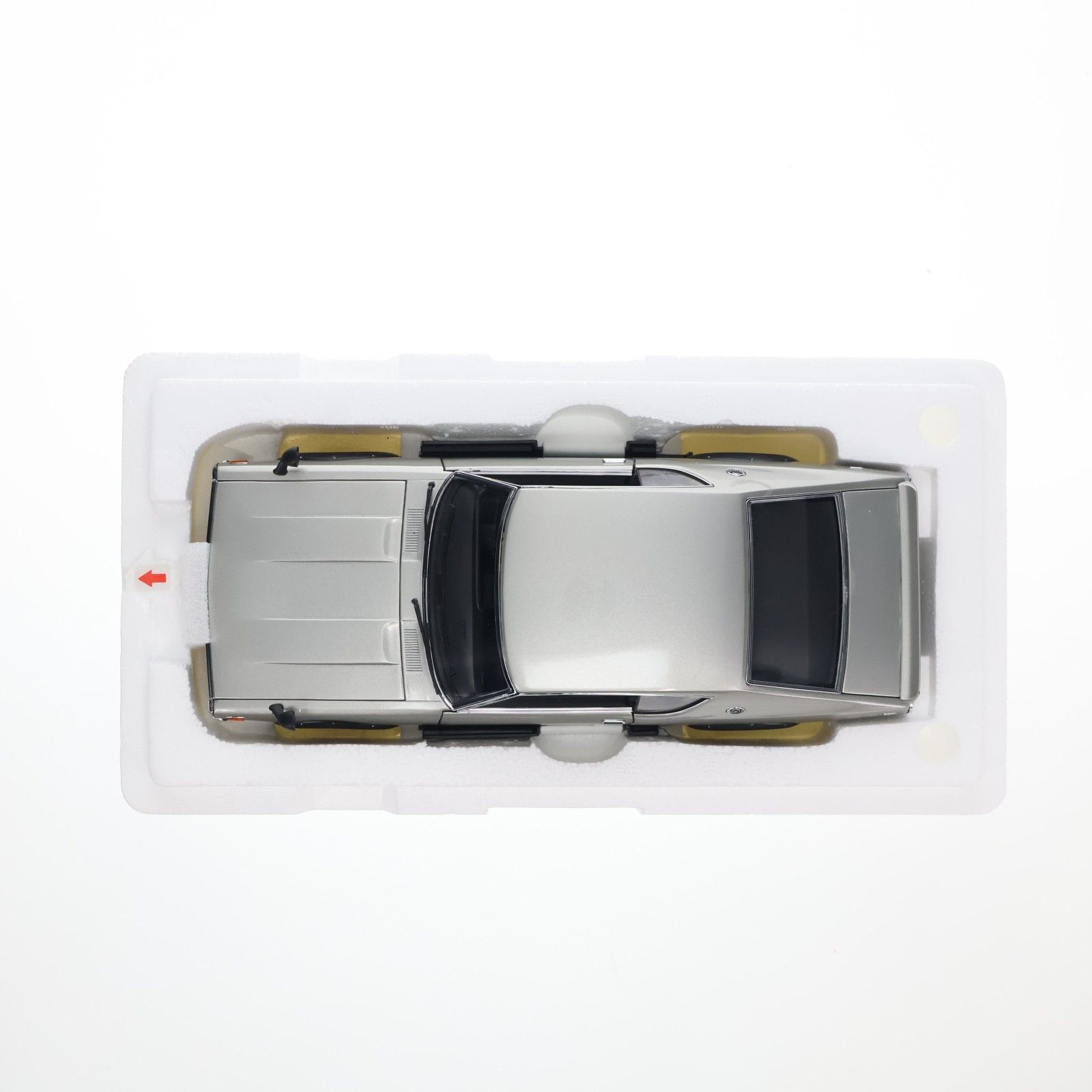 1/18 Nissan Skyline(スカイライン) 2000 GT-R KPGC110 1972