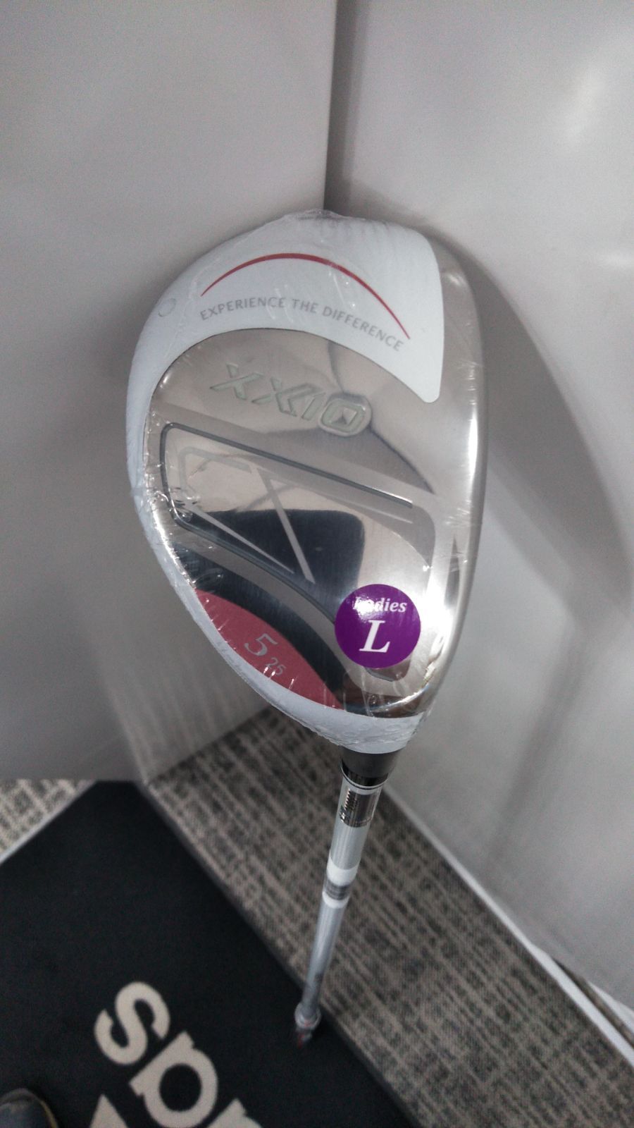 LdUt 12 6発売 XXIO 14 ゼクシオ レディース ハイブリッド 5 H 26° ホワイト 右用 MP 1400 L カーボンシャフト フレックスL DUNLOP ゴルフクラブ 2026年モデル 日本