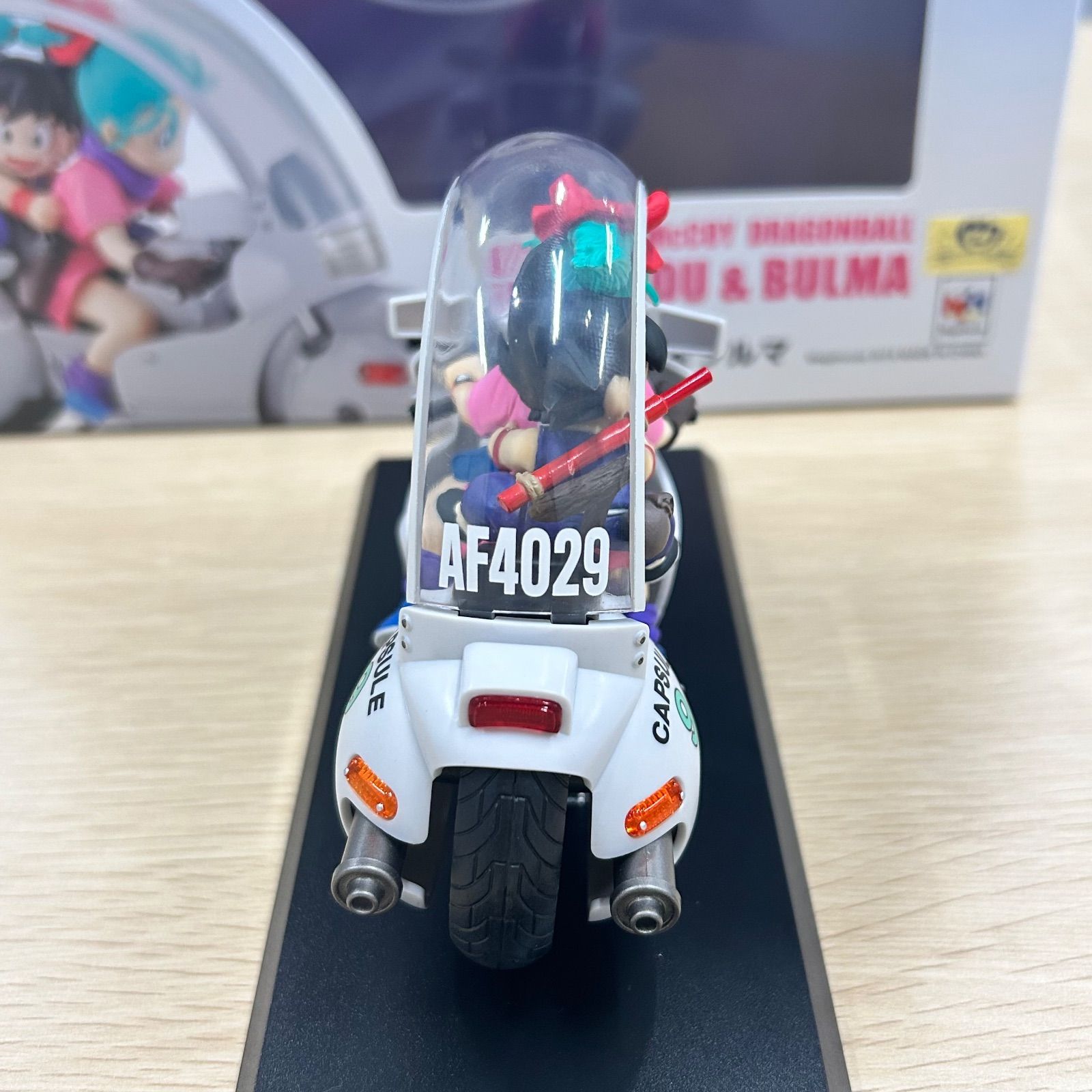 デスクトップリアルマッコイ 06 孫悟空 ＆ ブルマ - メルカリ