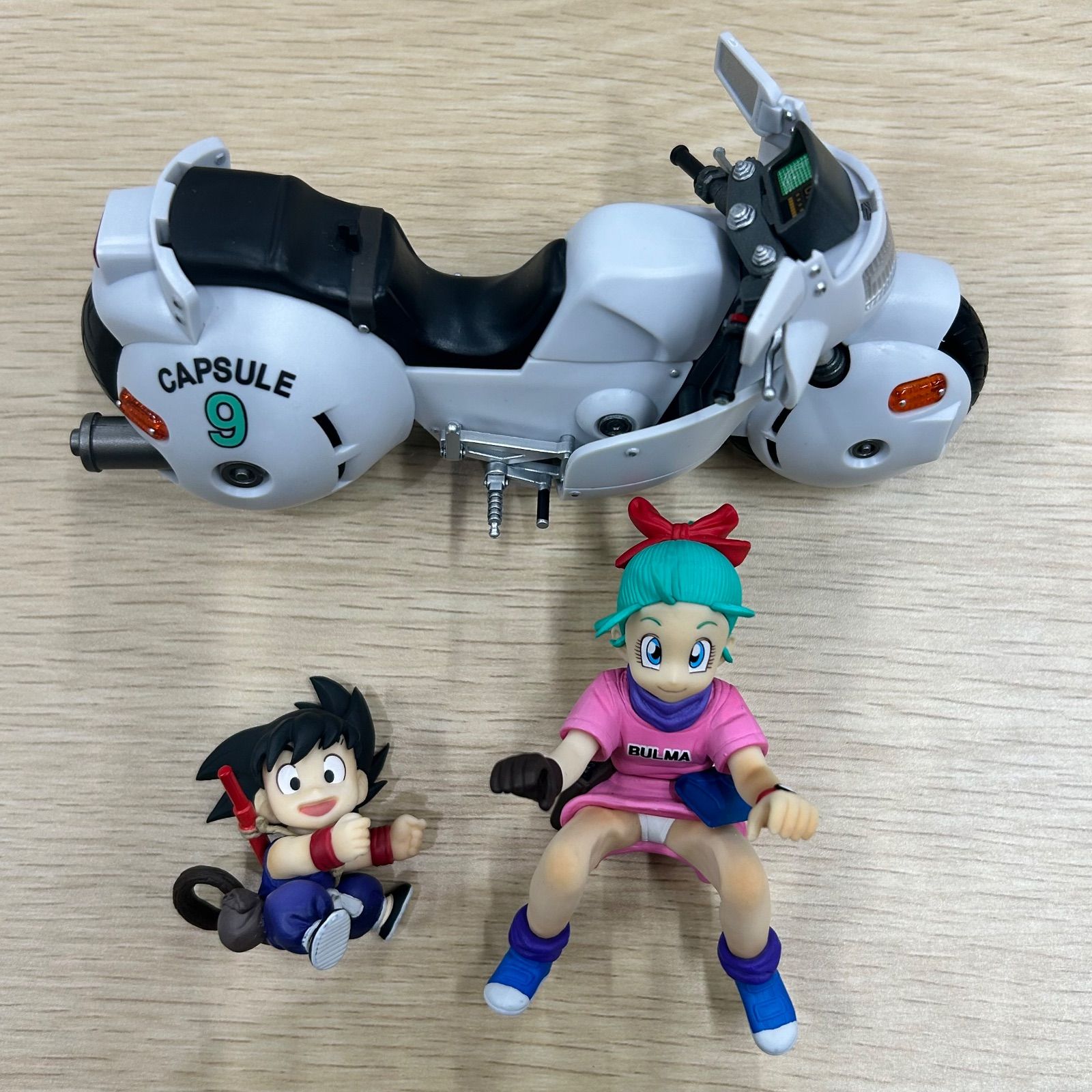 デスクトップリアルマッコイ 06 孫悟空 ＆ ブルマ - メルカリ