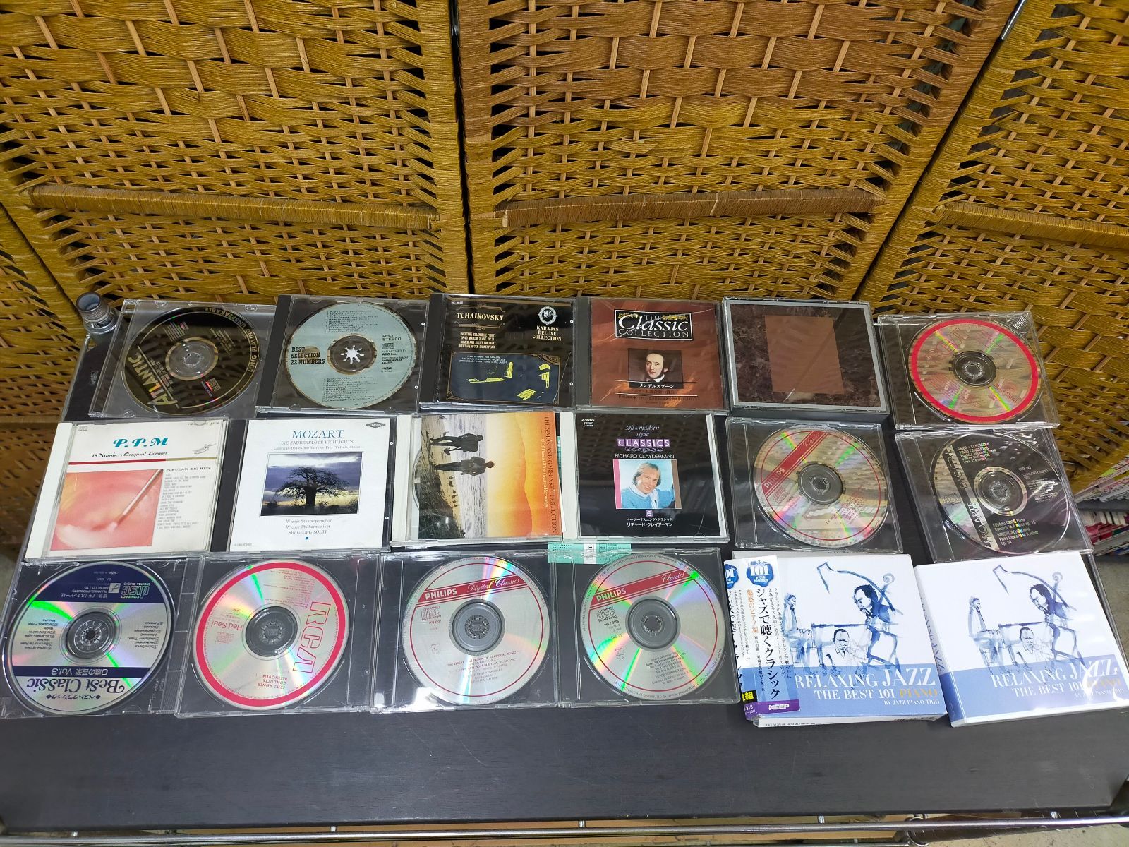 E17-20251212-55【まとめ売り】クラシックCD 16枚セット ＋ ジャズで