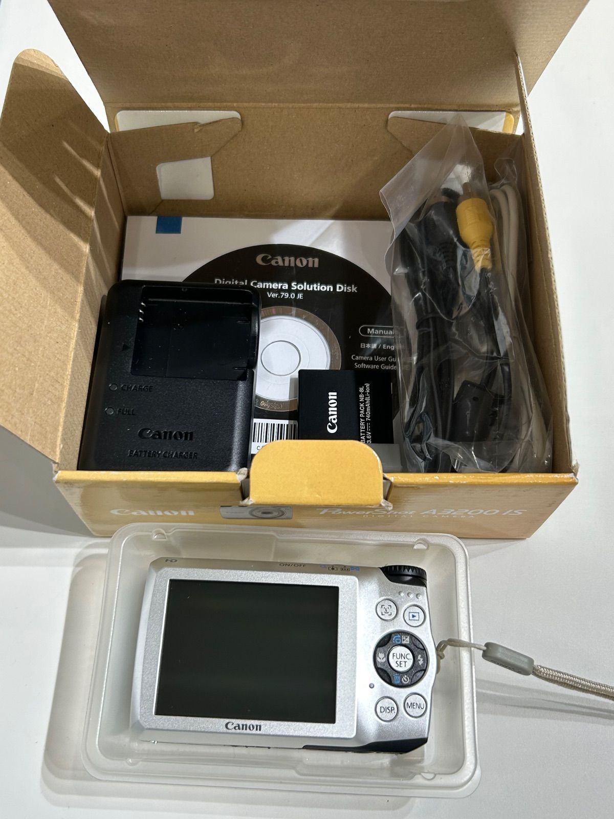 Canon Power Shot A3200IS シルバー