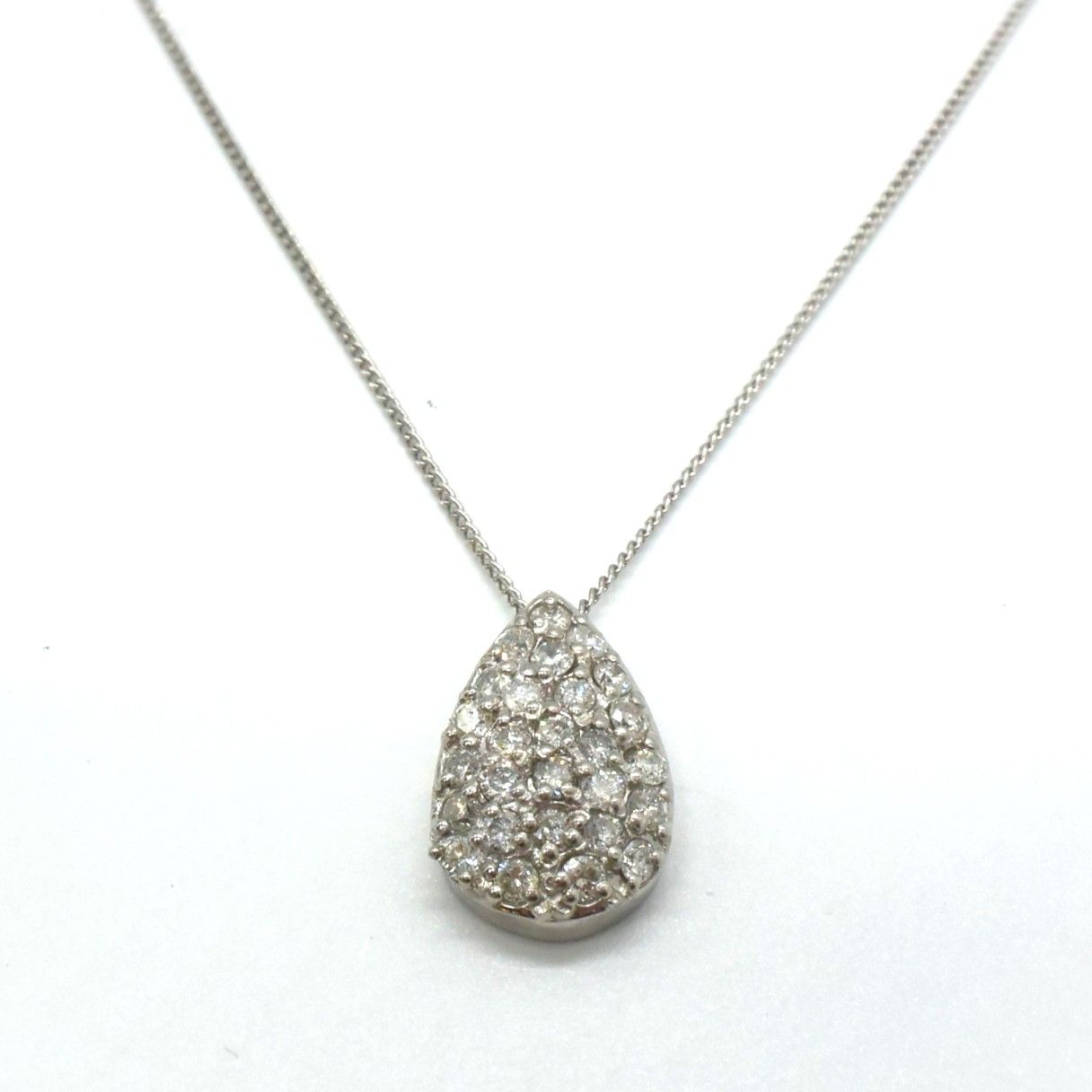 Pt1000 プラチナ ダイヤモンド ネックレス しずく型 0.3ct 2.5g 全長 