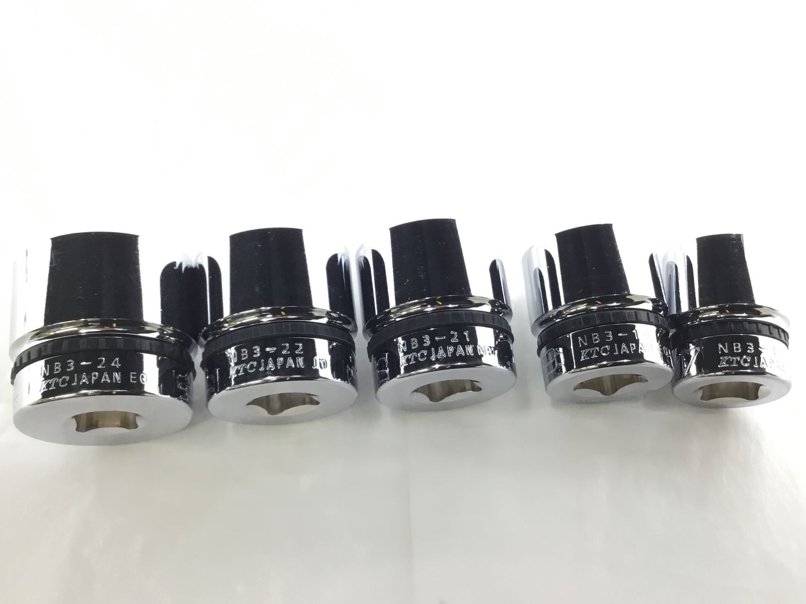  品 KTC Nepros ネプロス 9.5 sq.ソケット 六角 11点セット NB 3-055 8 10 12 13 14 17 19 21 22 24 エコツー M 02 その他 ソケット