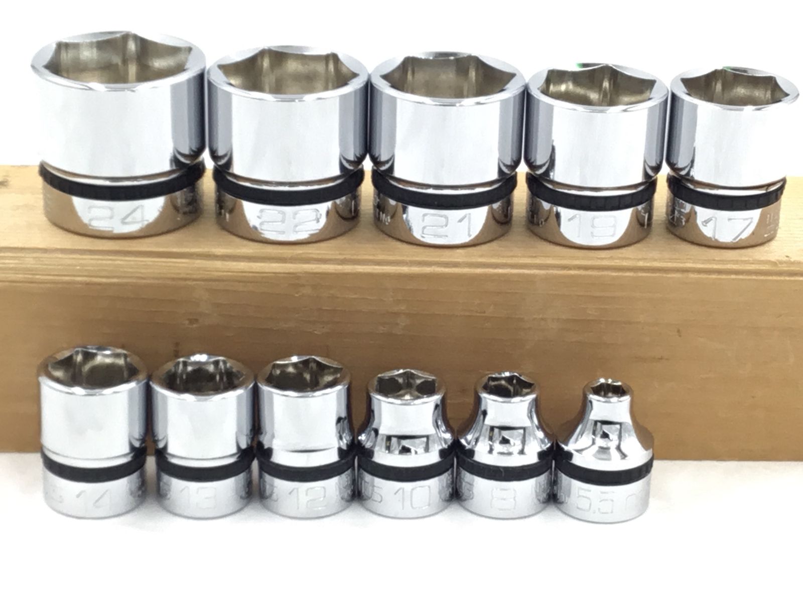 品 KTC Nepros ネプロス 9.5 sq.ソケット 六角 11点セット NB 3-055 8 10 12 13 14 17 19 21 22 24 エコツー M 02