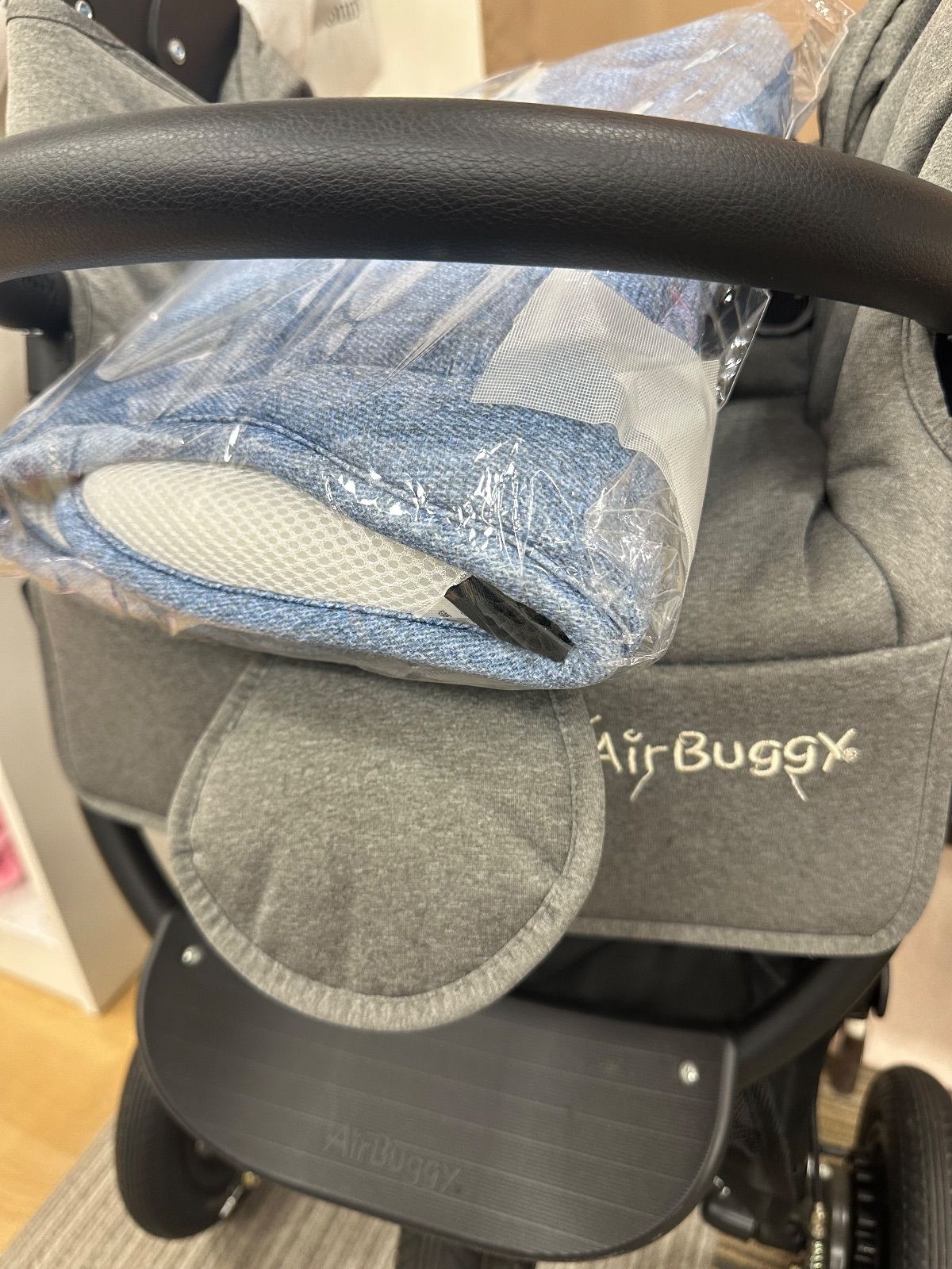 ココ ムフロムバース