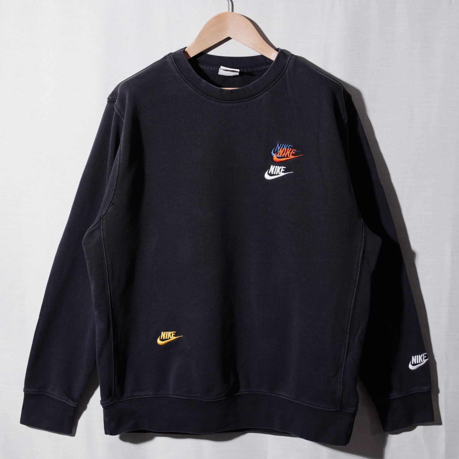 ナイキ NIKE スウェット L ブラック スウッシュ ロゴ刺繍 裏毛 パイル 