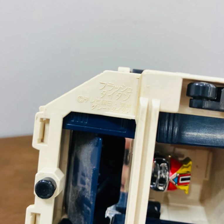 超新星フラッシュマン ＤＸフラッシュタイタン当時物 超新星フラッシュマン」DXフラッシュタイタン（新品・当時モノ