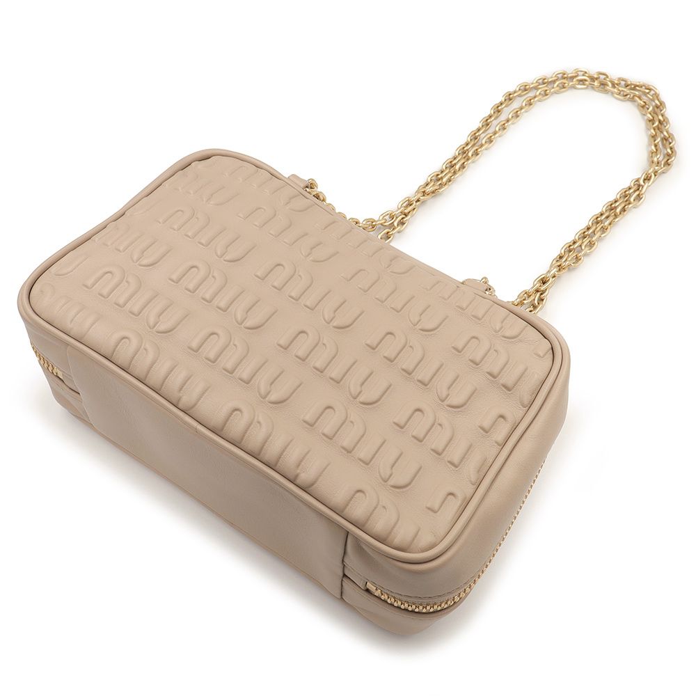 ミュウミュウ エンボス ロゴ チェーン ショルダーバッグ レザー