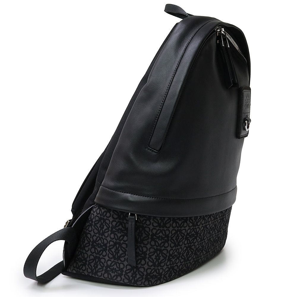 ロエベ LOEWE ラウンド スリム リュック デイパック バックパック