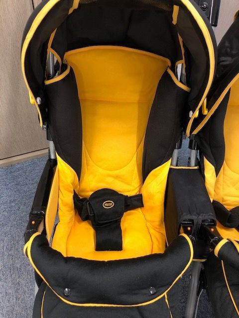 【決まりました】アップリカ ネルッコベッド ツイン 中古 アップリカ ネルッコベッド ツインズ サーモ ベビーカー 二人乗り 双子