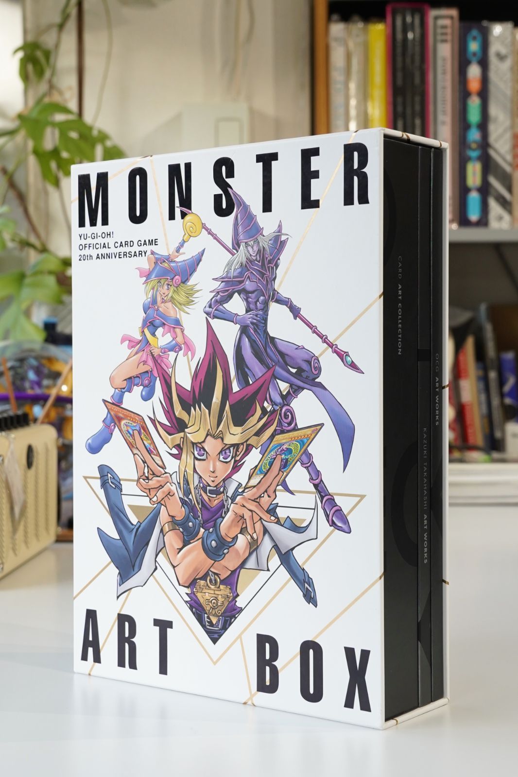 遊戯王OCG 20th ANNIVERSARY MONSTER ART BOX｜公式アートブック 全3冊