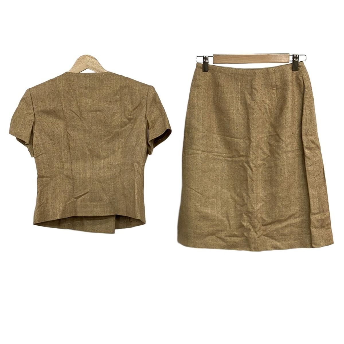 FOXEY(フォクシー) スカートスーツ サイズ40 M レディース美品 - 15317 FOXEY(フォクシー) スカートスーツ サイズ40 M レディース美品 - 15317