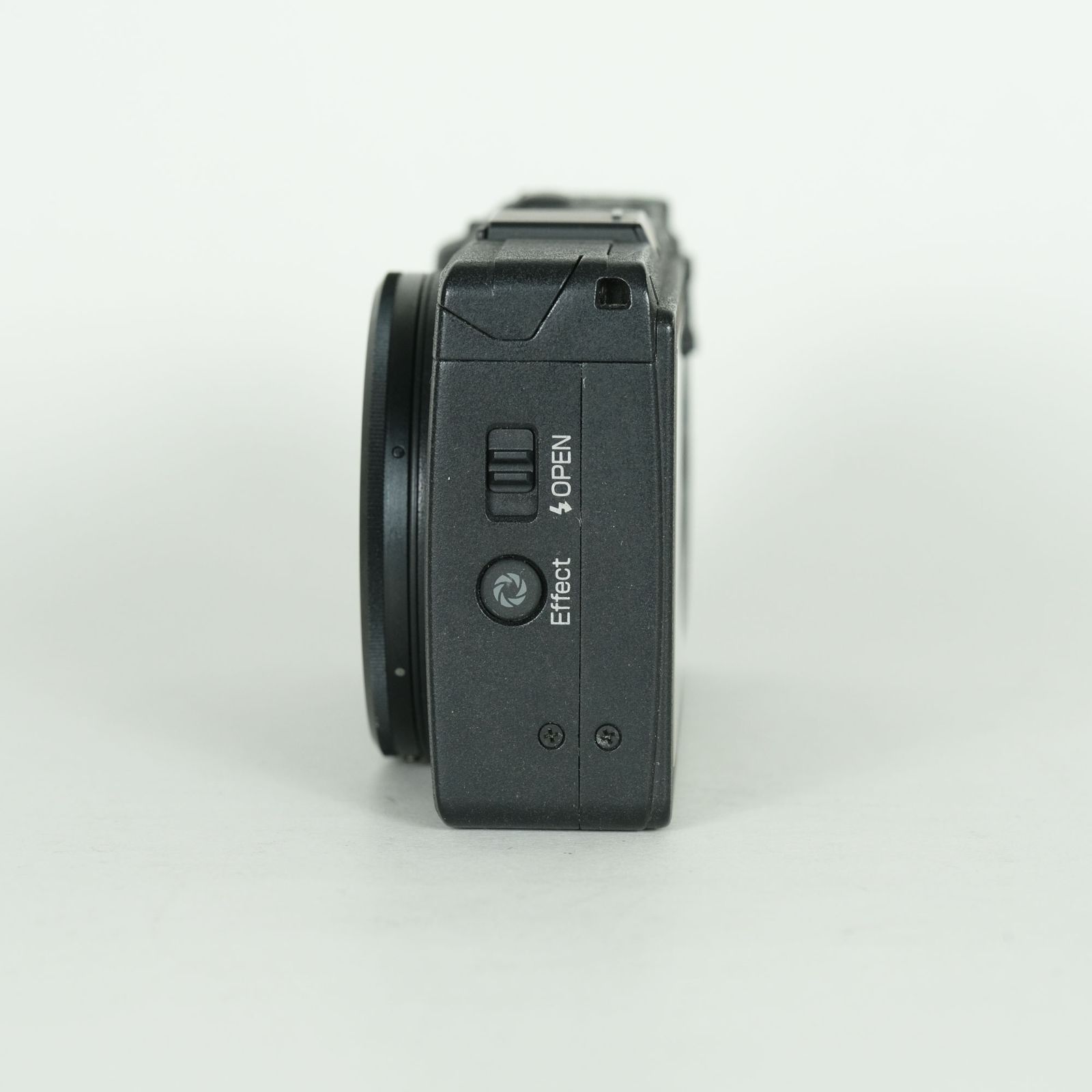 良品 | シャッター数2,263回｜バッテリー2個付] RICOH GR | コンパクト