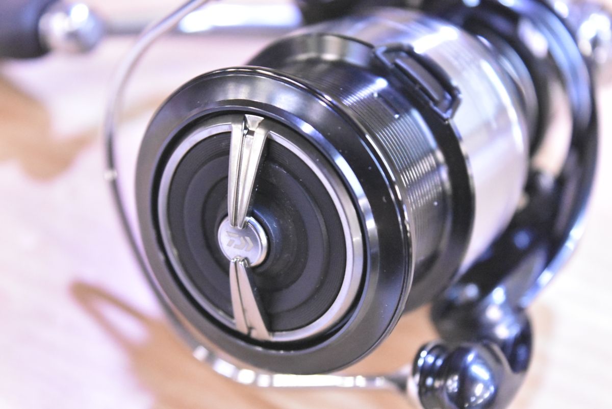  ダイワ 24 セルテート FC LT 2000 S H DAIWA CERTATE スピニングリール フライロッド スピニングリール リール