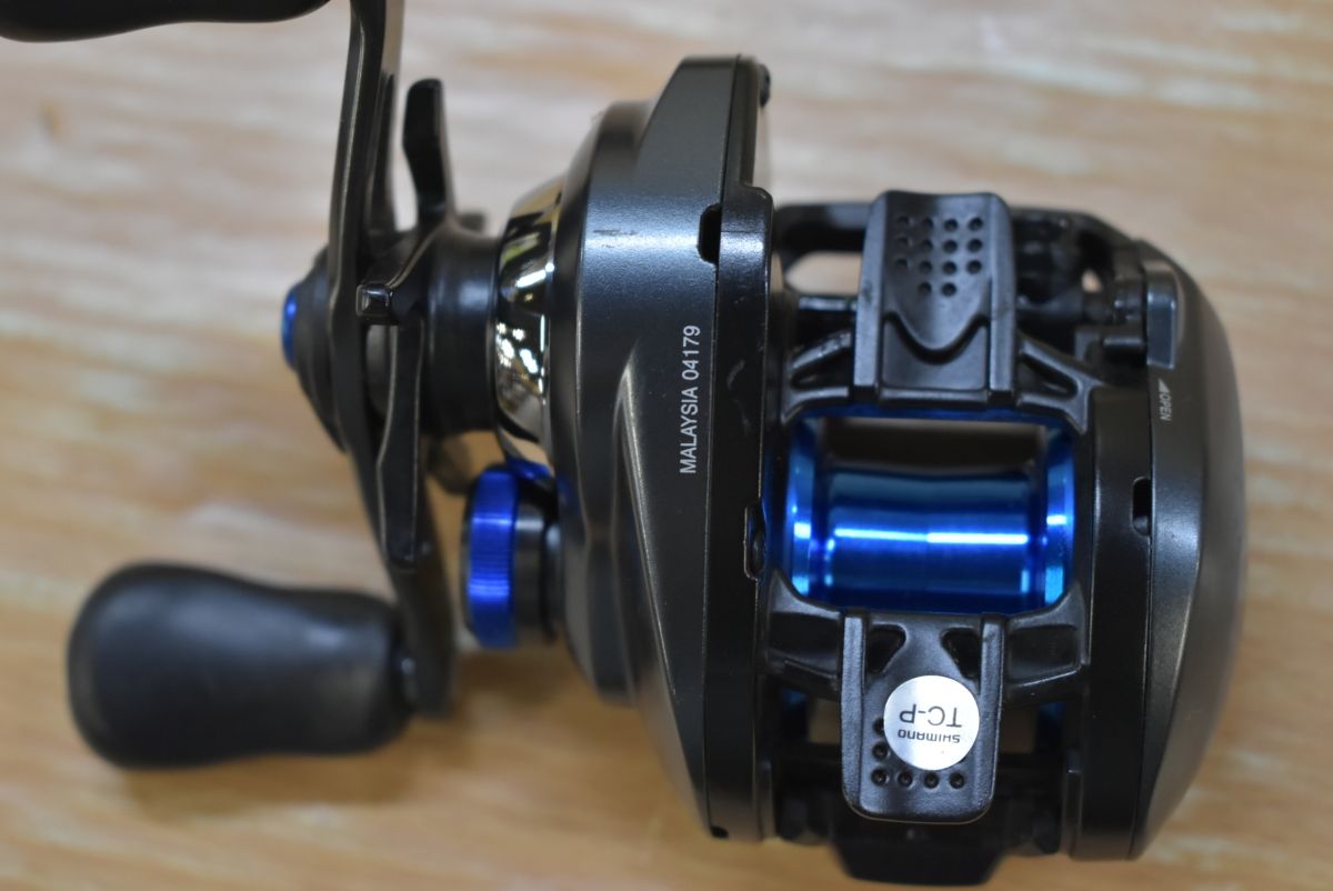 シマノ 20 SLX DC 70HG 右 SHIMANO ベイトリール バス ブラックバス