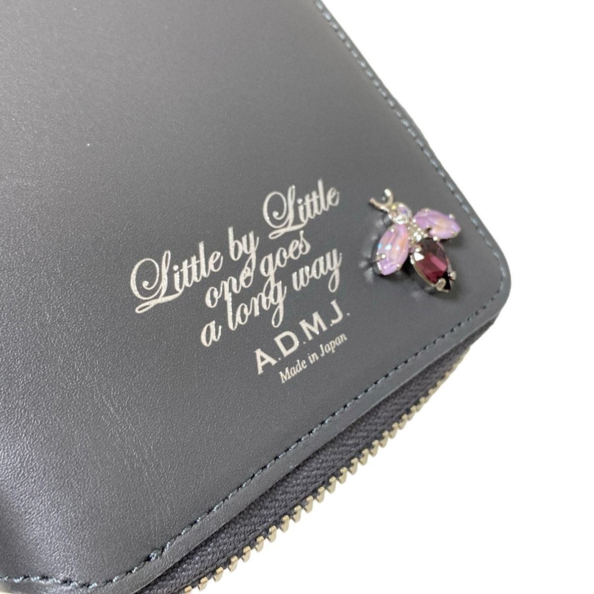 ダークグレー×ピンク ラウンドファスナー