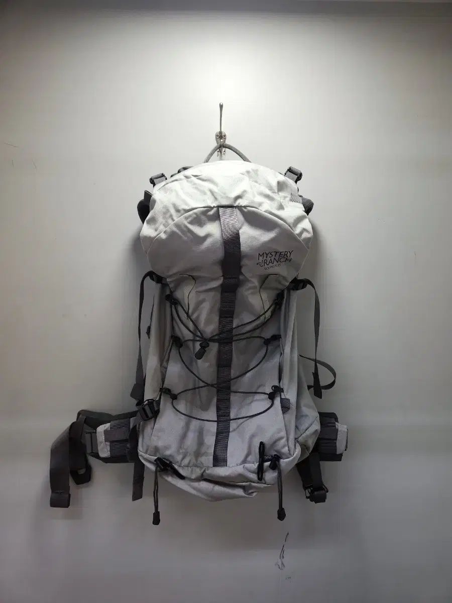 ミステリーランチ セプター 35 バックパック グレー