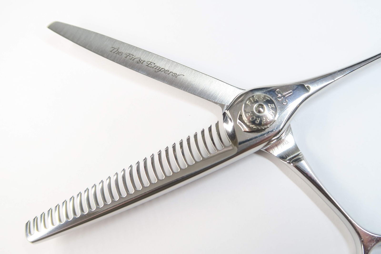 Cランク【ナルトシザー naruto scissors】 三梳きヘネシーリスハンド